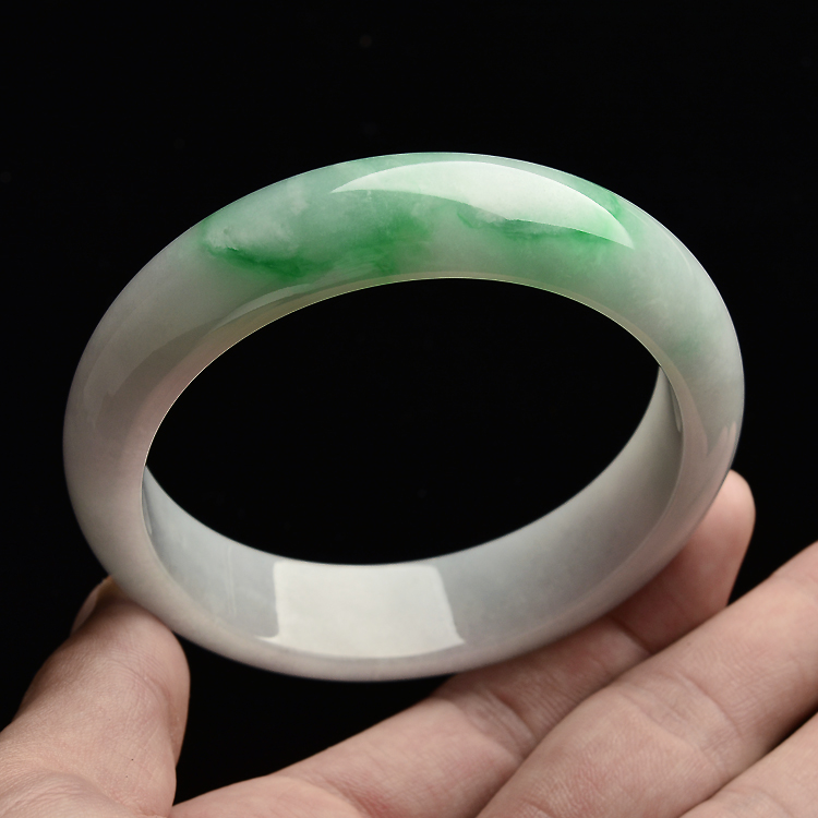 （超值推荐）糯冰种飘翠手镯（59.4mm）