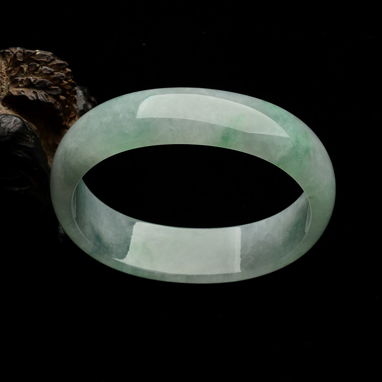 （超值推荐）糯冰种飘花贵妃镯（53.5mm-44.7mm）