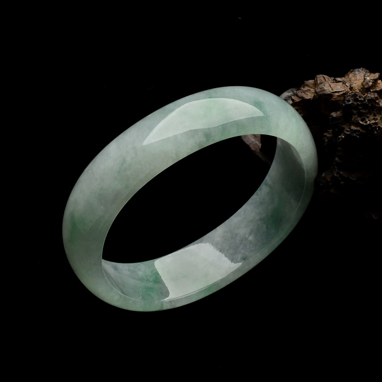 （超值推荐）糯冰种飘花贵妃镯（53.5mm-44.7mm）