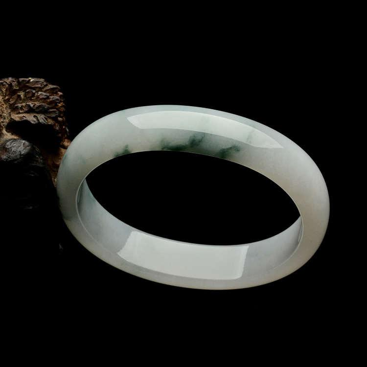 （超值推荐）糯冰种飘花贵妃镯（54.5mm-46.5mm）