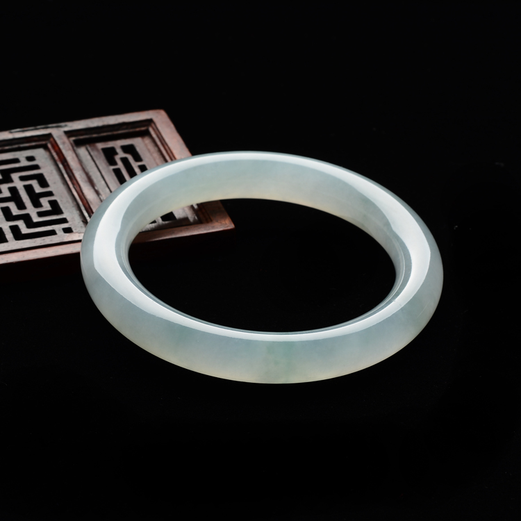 冰种飘花圆条手镯(58.4mm)