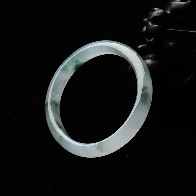 冰种飘花贵妃镯(52.3mm-45.1mm)