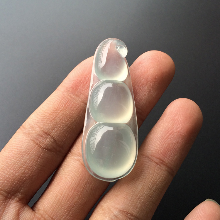 (超值推荐)冰种晴水四季豆挂件