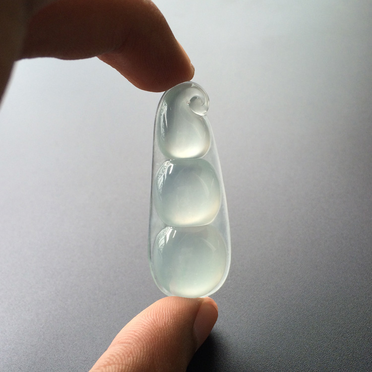(超值推荐)冰种晴水四季豆挂件