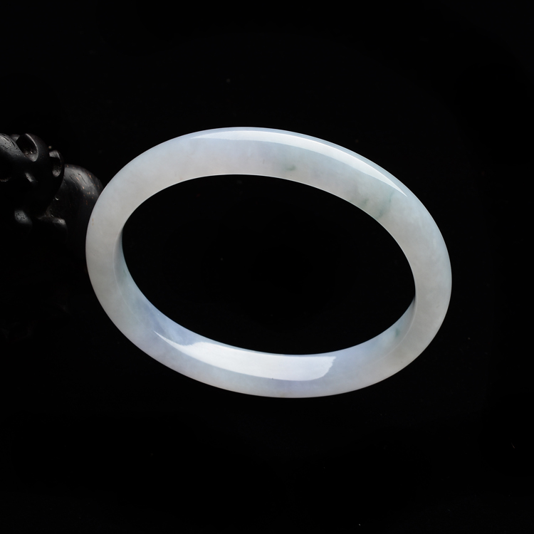糯冰种淡紫罗兰飘花贵妃镯(52.8mm-45.5mm）