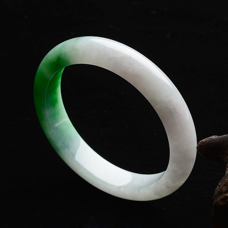 (超值推荐)糯冰种飘阳绿手镯(57.8mm）