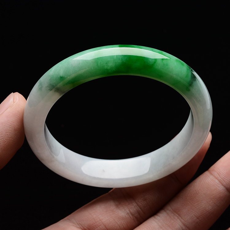 (超值推荐)糯冰种飘阳绿手镯(57.8mm）