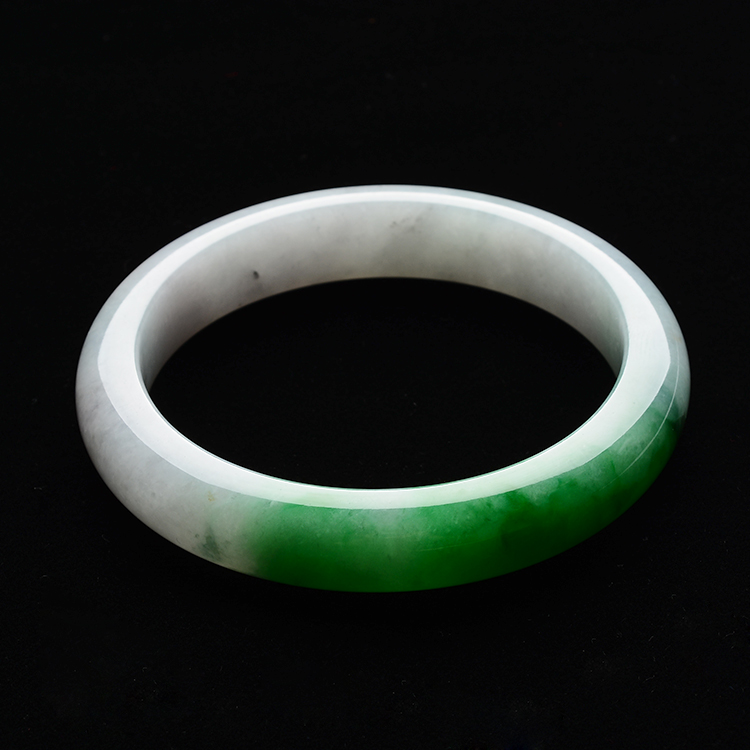 (超值推荐)糯冰种飘阳绿手镯(57.8mm）