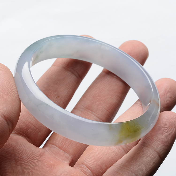(超值推荐)冰种飘花带黄翡手镯(58.1mm）