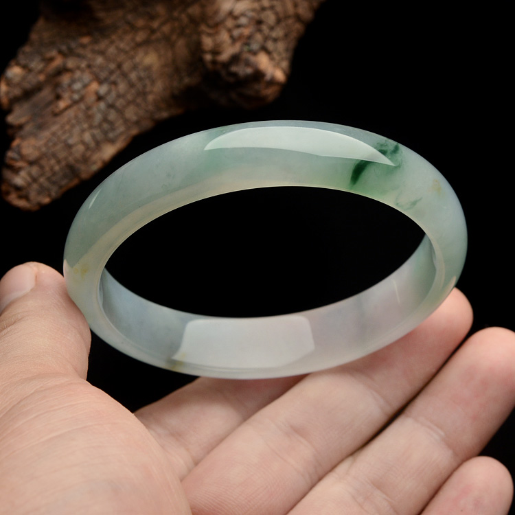 （超值推荐）糯冰种飘花略带黄翡手镯（58.6mm ）