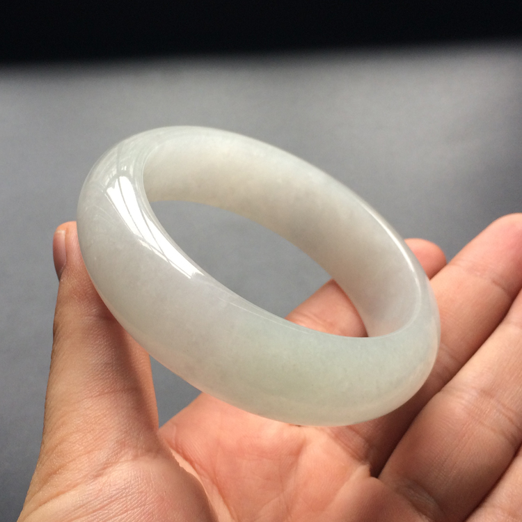 糯冰种白色手镯(58mm)