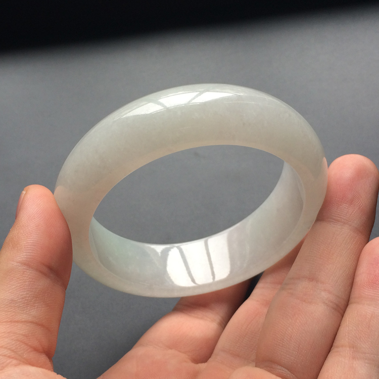 糯冰种白色手镯(58mm)