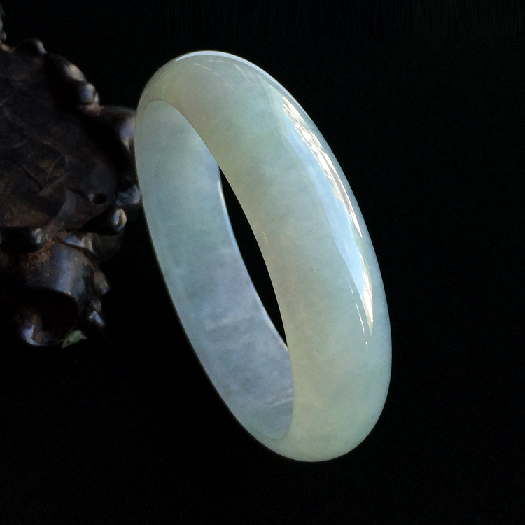 （超值推荐）糯冰种晴水贵妃镯（54.3mm-48.3mm）