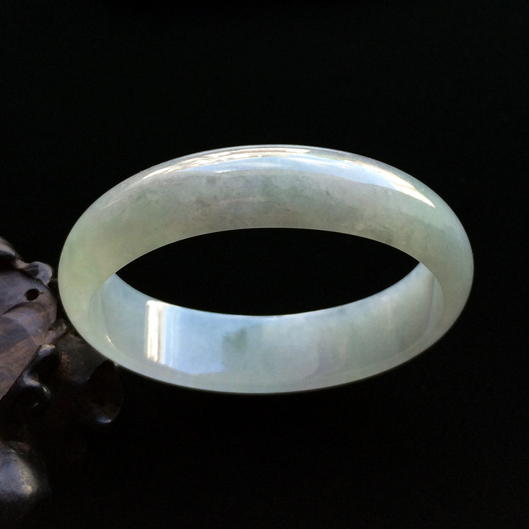 （超值推荐）糯冰种晴水贵妃镯（54.3mm-48.3mm）