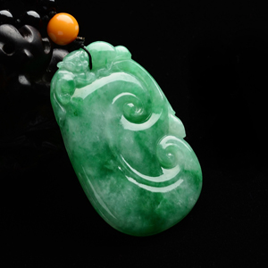 (超值推荐)糯冰种翠色如意挂件