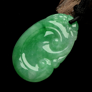 糯冰种阳绿如意挂件