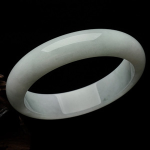 糯冰种晴水手镯（58.4mm）