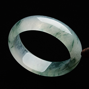 (超值推荐)冰种飘花贵妃镯(56.5mm-49mm)