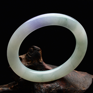 糯冰种飘花带紫罗兰圆条手镯(58.6mm)