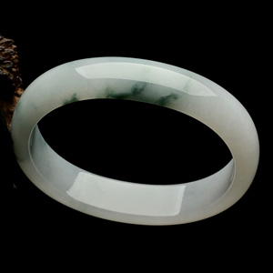（超值推荐）糯冰种飘花贵妃镯（54.5mm-46.5mm）
