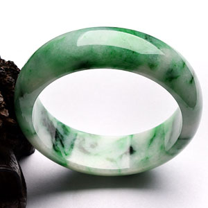 （超值推荐）糯冰种飘翠手镯（58.5mm）