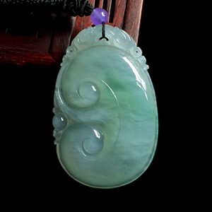 糯冰种晴水如意挂件