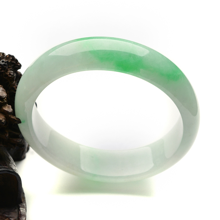 （超值推荐）糯冰种飘翠贵妃镯(56mm-49.5mm)