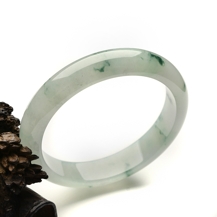 （超值推荐）糯冰种飘花手镯（57mm ）