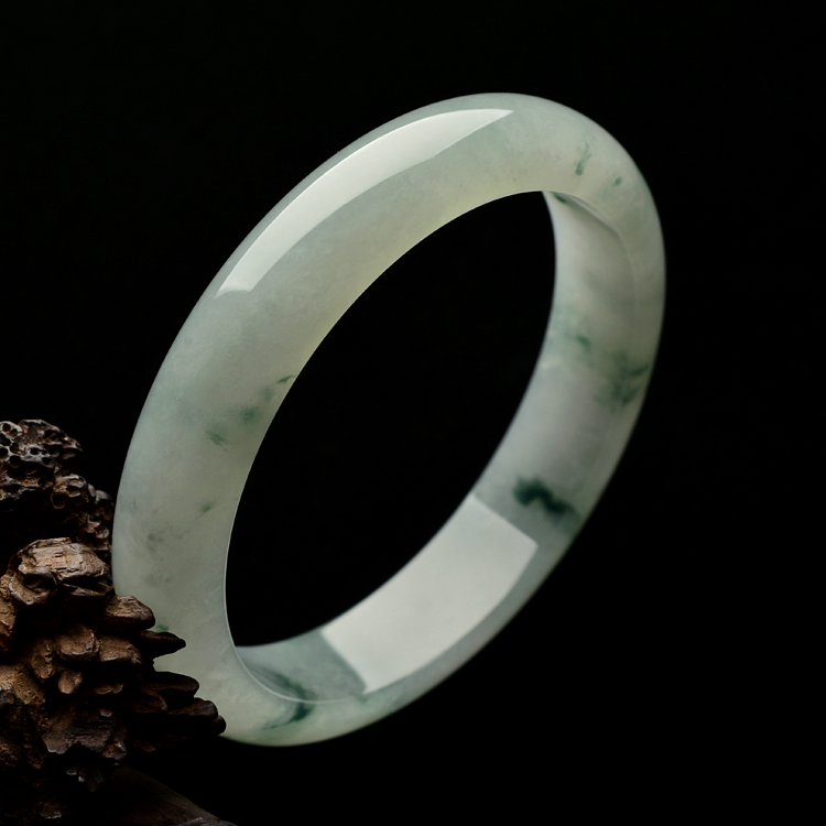 （超值推荐）糯冰种飘花手镯（57mm ）