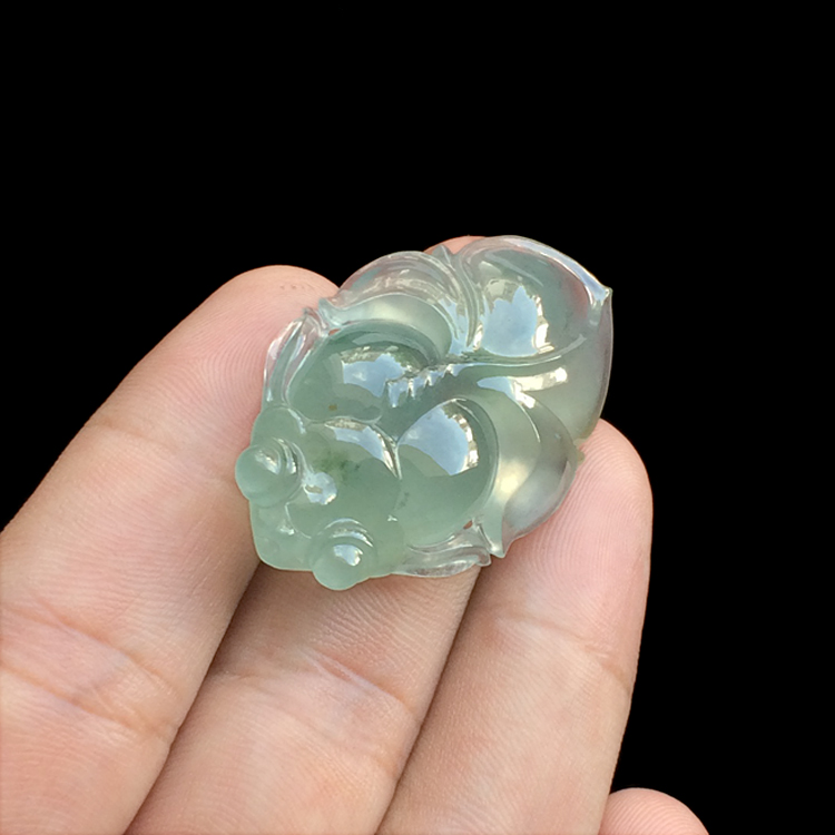 （超值推荐）冰种飘花金鱼挂件