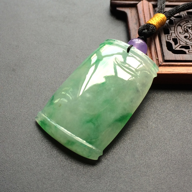 (超值推荐)糯冰种飘翠节节高挂件
