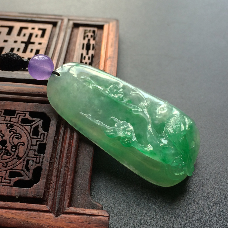 (超值推荐)冰种飘阳绿喜上眉梢挂件