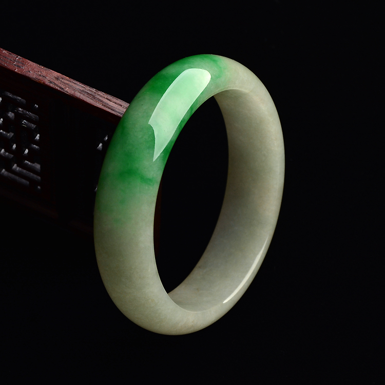 （超值推荐）糯冰种黄加绿手镯（58.3mm）