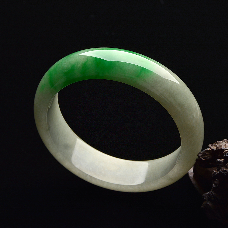 （超值推荐）糯冰种黄加绿手镯（58.3mm）