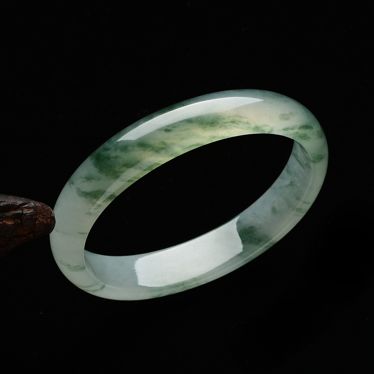 (超值推荐)冰种飘花贵妃镯(53.2mm-47.5mm)