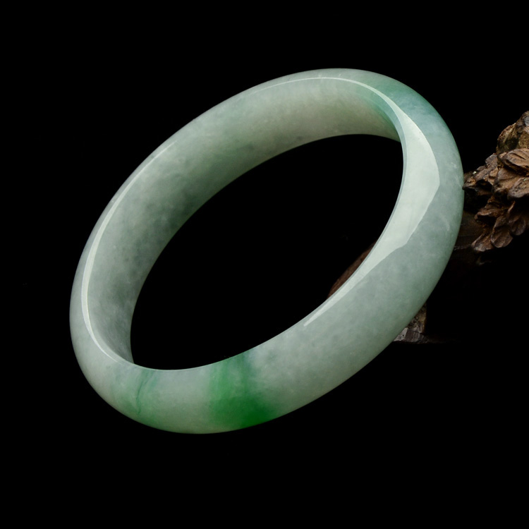 （超值推荐）糯冰种飘翠贵妃镯（55mm-48.2mm）
