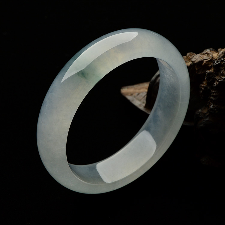 （超值推荐）冰种飘花贵妃镯（56.6mm-50.6mm）