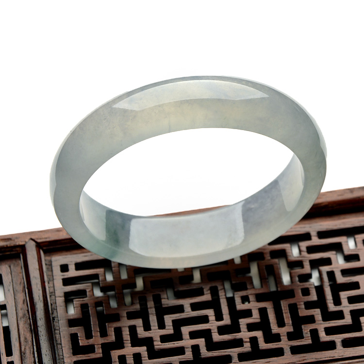 （超值推荐）冰种飘花贵妃镯（56.6mm-50.6mm）