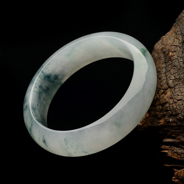 （超值推荐）糯冰种飘花手镯（52.5mm）