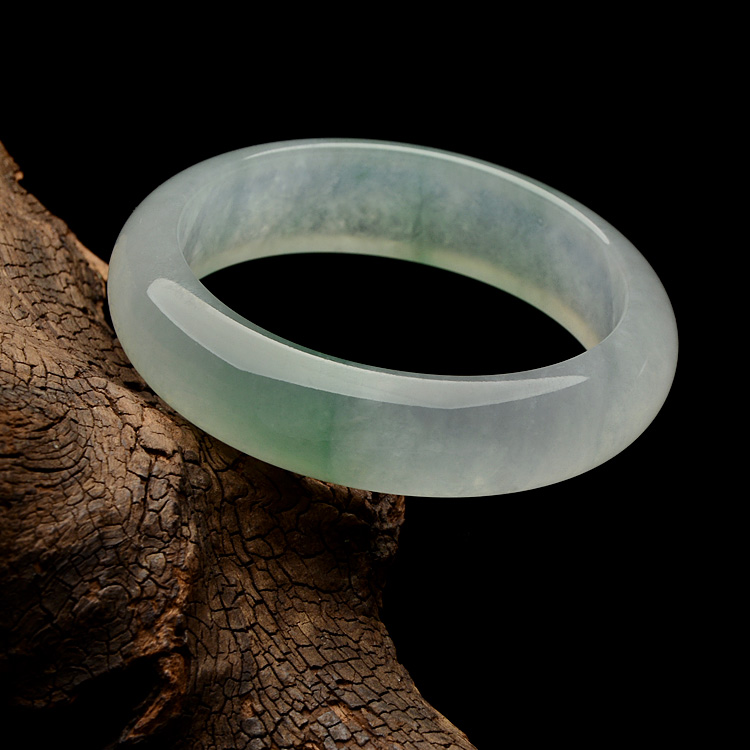 （超值推荐）冰种飘花手镯（54.6mm）