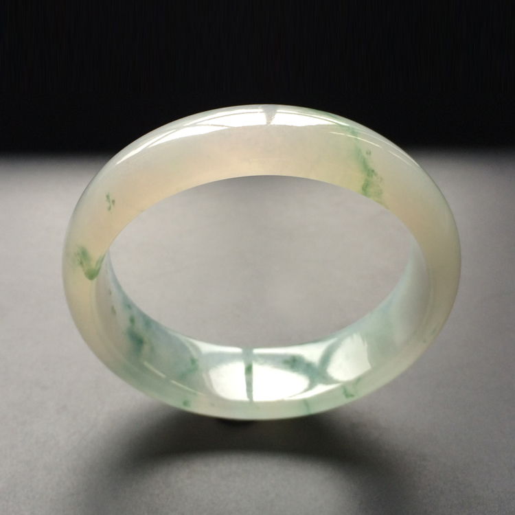 冰种飘花贵妃镯(58.6mm-53.6mm)