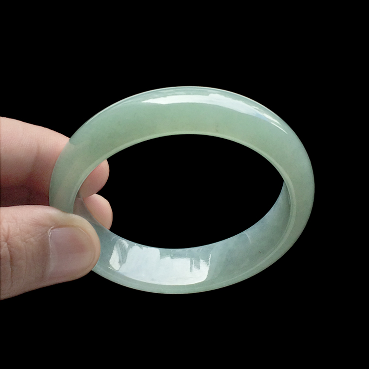 糯冰种晴水贵妃镯（57mm-53.2mm）