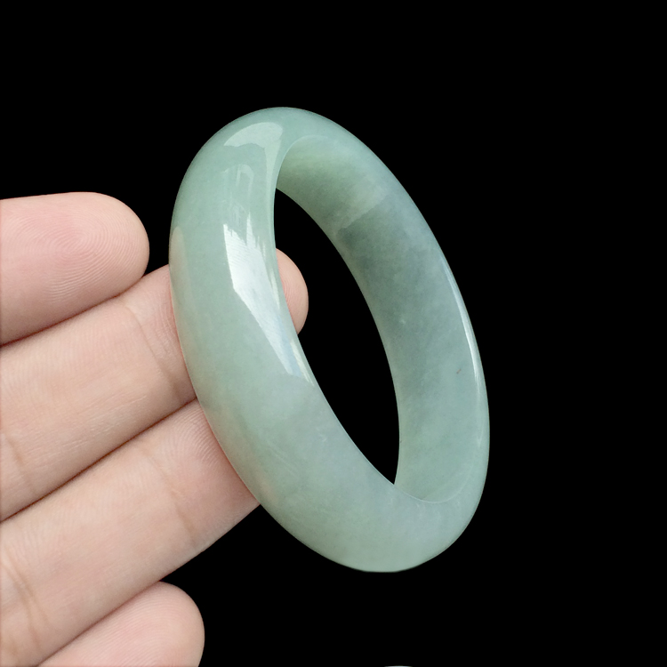 糯冰种晴水贵妃镯（57mm-53.2mm）