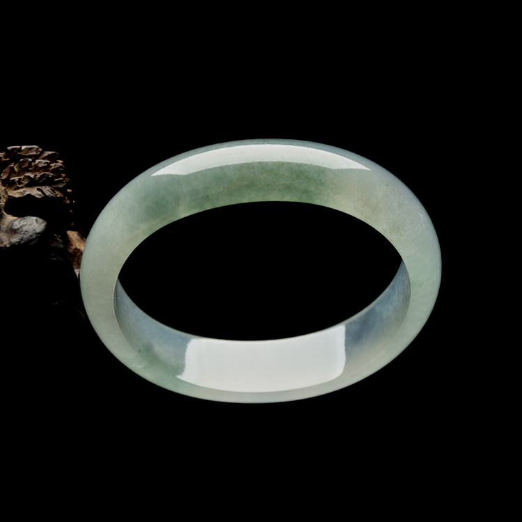 冰种晴水贵妃镯（55.3mm-47.5mm）