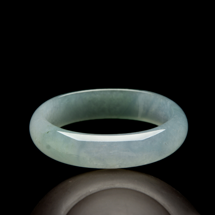 冰种晴水贵妃镯（55.3mm-47.5mm）