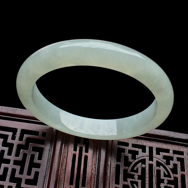 糯冰种晴水手镯（58mm）