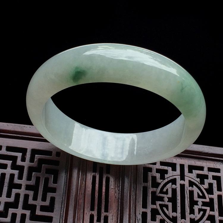 糯冰种飘花手镯（57.8mm）