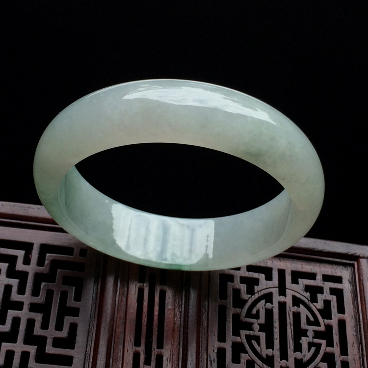 糯冰种飘花手镯（57.8mm）