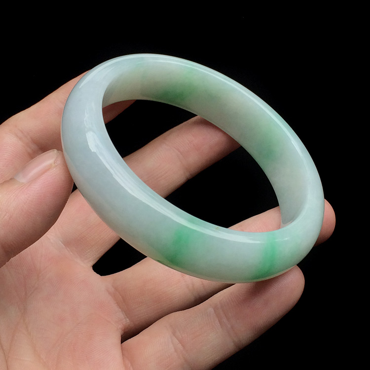 糯冰种飘翠手镯（58mm）