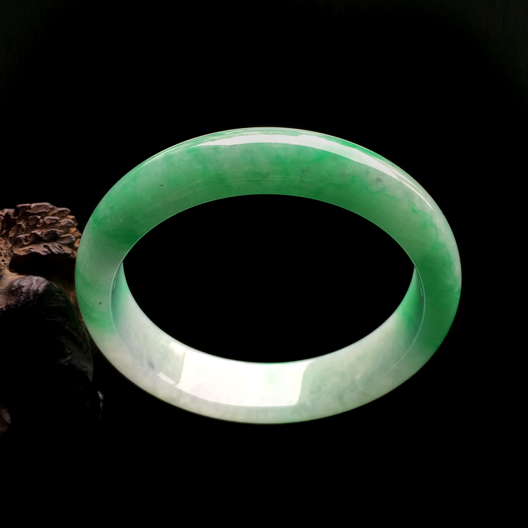 糯冰种飘翠手镯（59mm）
